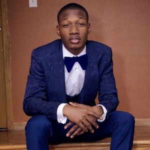 Meet your Posher, Jamari